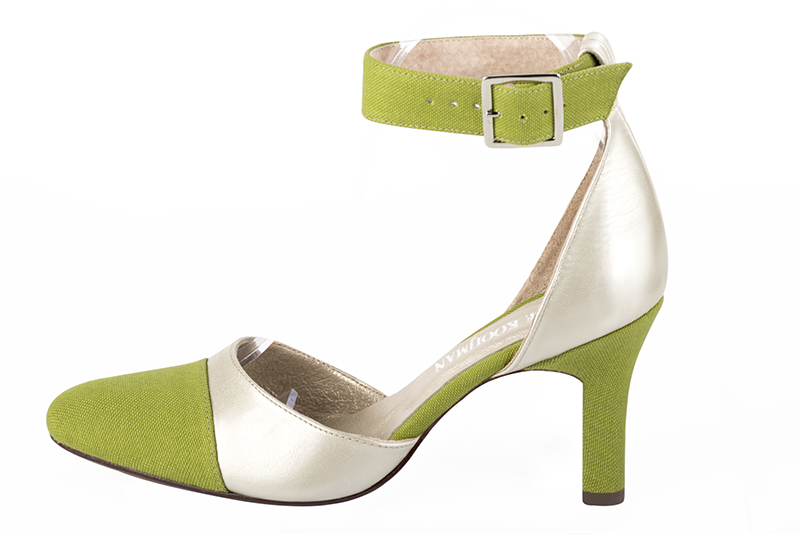 Grass green and off white women's open side shoes, with a strap around the ankle. Round toe. High kitten heels. Profile view - Florence KOOIJMAN
